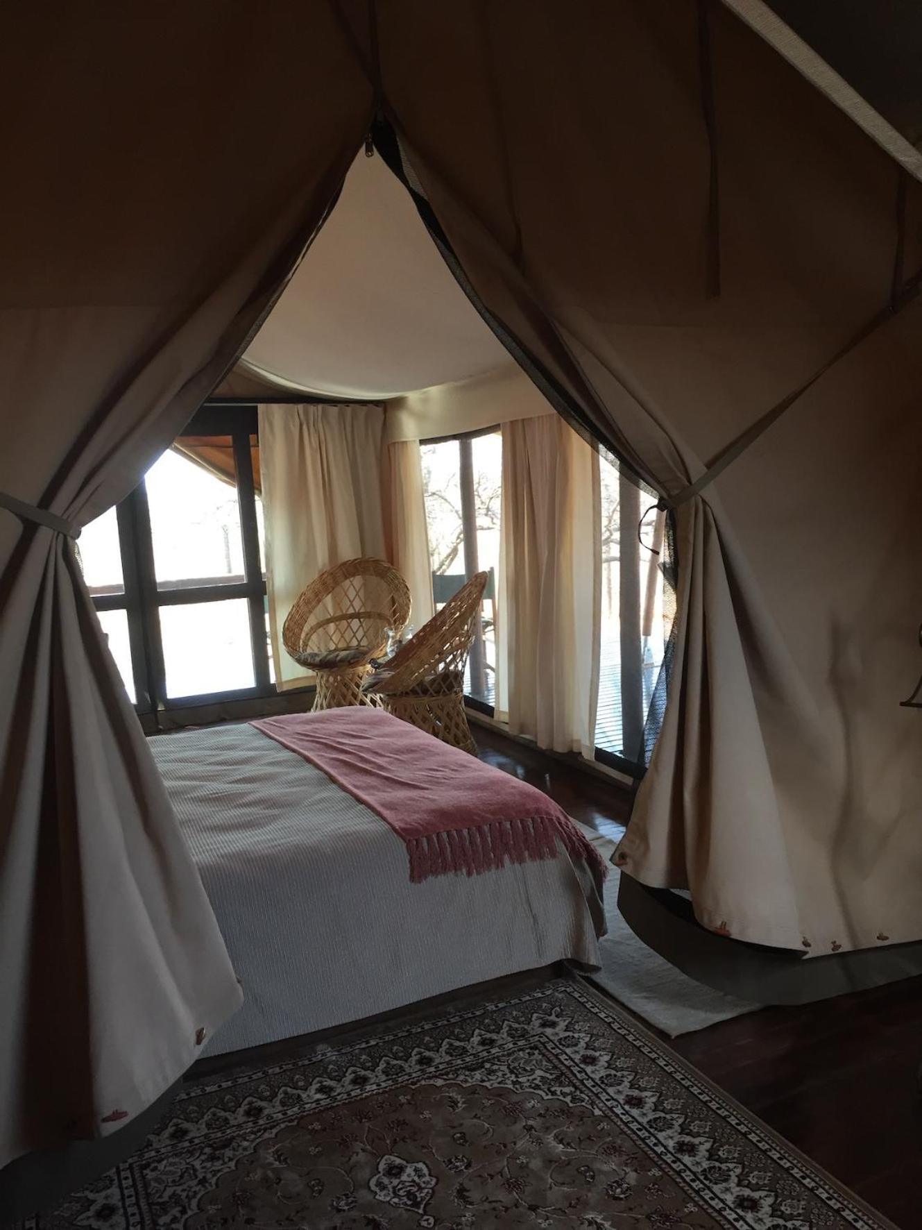 Out In Africa Wildlife Lodge Hammanskraal Dış mekan fotoğraf